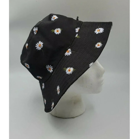 NEW Alice + Olivia By Stacey Bendet Reversible Bucket Hat Multicolor Daisy White - Picture 4 of 10